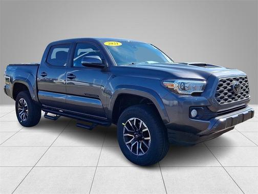 2021 Toyota Tacoma 
