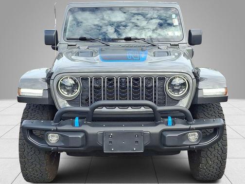 Sting Gray Clearcoat 2023 Jeep Wrangler 4xe Rubicon