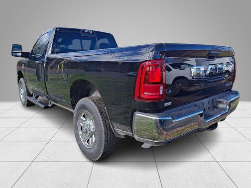 Diamond Black 2026 RAM 2500 Tradesman