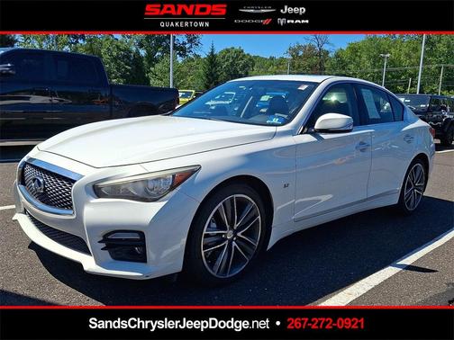 2014 INFINITI Q50 Sport