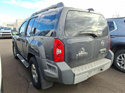 2010 Nissan Xterra S