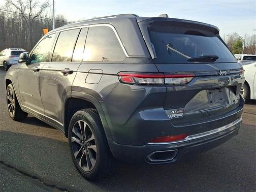 2022 Jeep Grand Cherokee Overland
