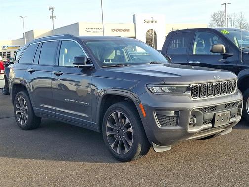 2022 Jeep Grand Cherokee Overland
