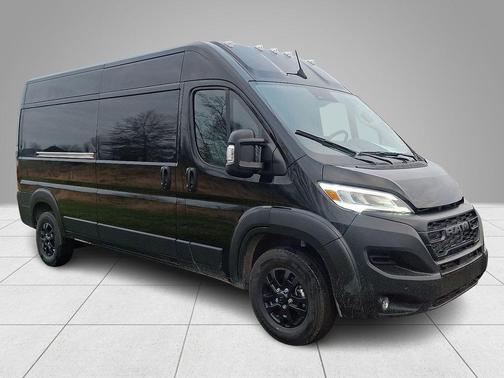 Black Clearcoat 2026 RAM ProMaster 2500 High Roof