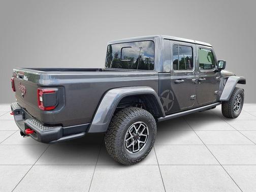 Granite Crystal Clearcoat Metallic 2026 Jeep Gladiator Rubicon