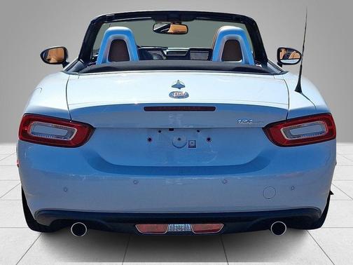 Ceramica Gray Metallic 2019 FIAT 124 Spider Lusso