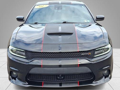 Pitch Black Clearcoat 2017 Dodge Charger R/T 392
