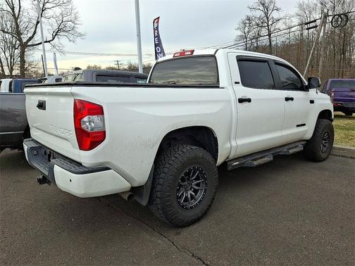 2016 Toyota Tundra 