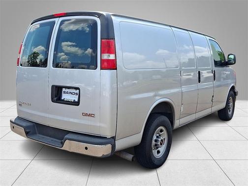2017 GMC Savana 2500 Work Van