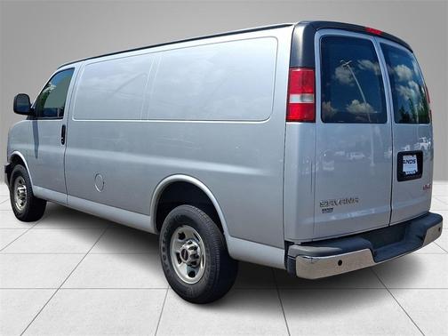 2017 GMC Savana 2500 Work Van