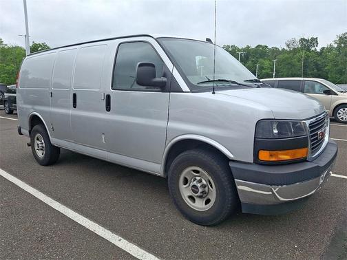 2017 GMC Savana 2500 Work Van