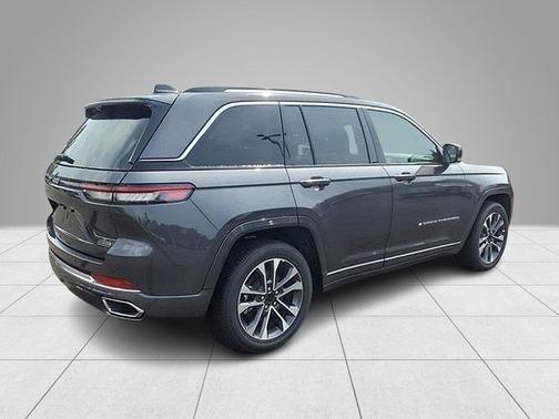 2023 Jeep Grand Cherokee 4xe Overland