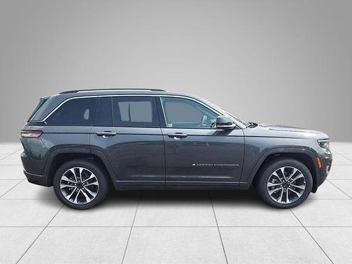 2023 Jeep Grand Cherokee 4xe Overland
