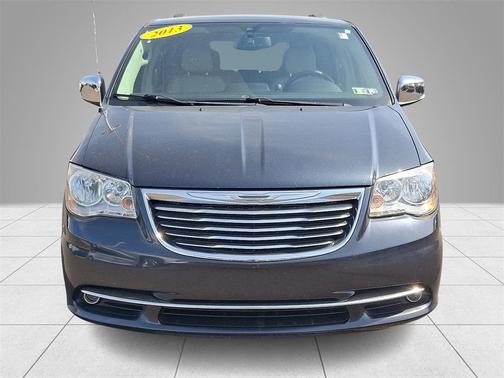 2013 Chrysler Town & Country Touring-L