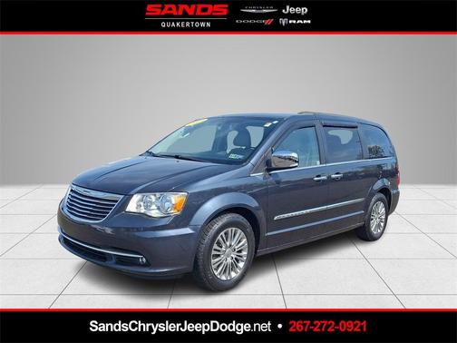 2013 Chrysler Town & Country Touring-L