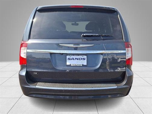 2013 Chrysler Town & Country Touring-L