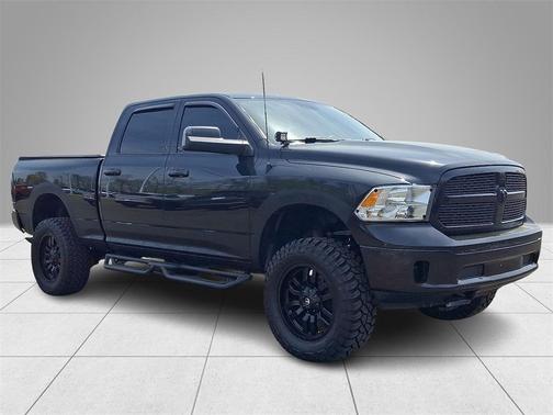 2019 RAM 1500 Classic SLT