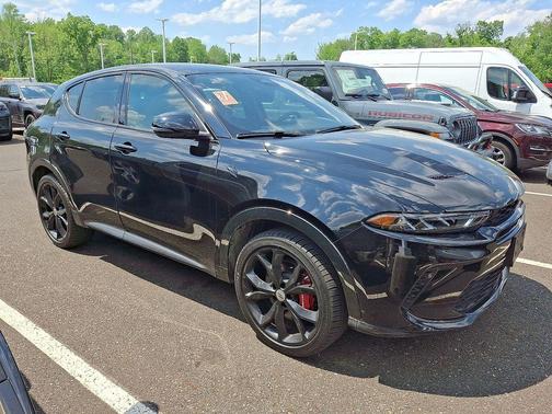 8 BALL 2024 Dodge Hornet R/T