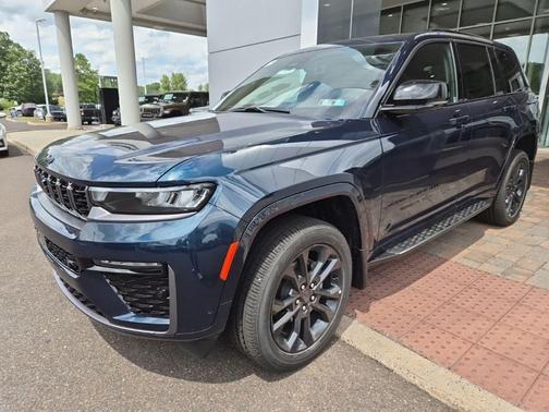 Fathom Blue Pearlcoat 2026 Jeep Grand Cherokee Limited