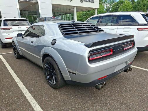 Triple Nickel Clearcoat 2023 Dodge Challenger R/T Scat Pack