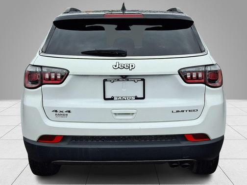 Bright White Clearcoat 2022 Jeep Compass Limited