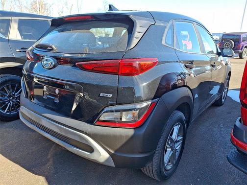 2023 Hyundai KONA SE