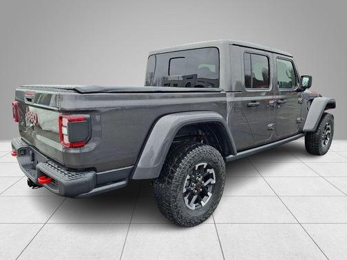 Granite Crystal Clearcoat Metallic 2026 Jeep Gladiator Rubicon