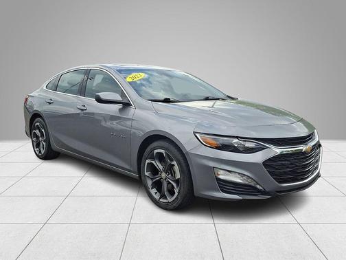 Sterling Gray Metallic 2023 Chevrolet Malibu LT