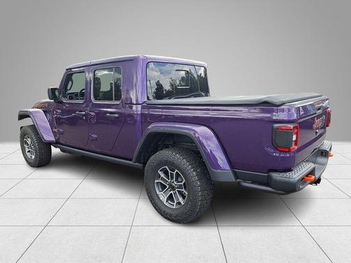 REIGN 2026 Jeep Gladiator Mojave