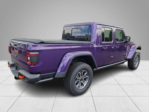 REIGN 2026 Jeep Gladiator Mojave