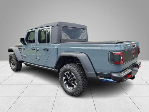 Anvil Clearcoat 2026 Jeep Gladiator Shadow Ops
