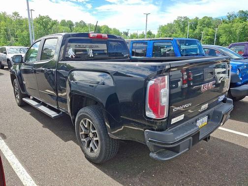 Blade Silver Metallic 2017 GMC Canyon SLE