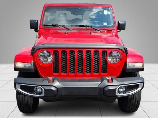 Firecracker Red Clearcoat 2023 Jeep Gladiator Sport
