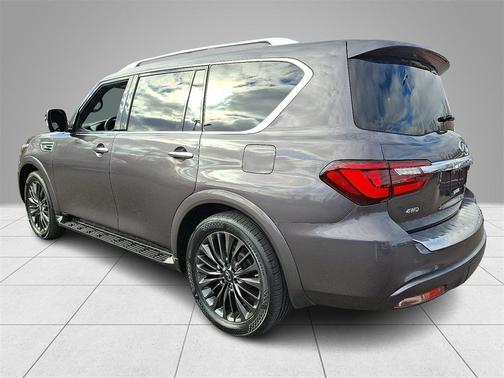 2022 INFINITI QX80 SENSORY