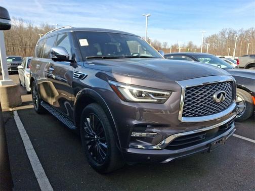 2022 INFINITI QX80 SENSORY