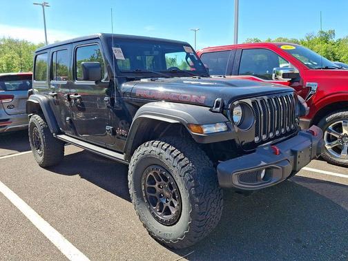 Black Clearcoat 2022 Jeep Wrangler Unlimited Rubicon