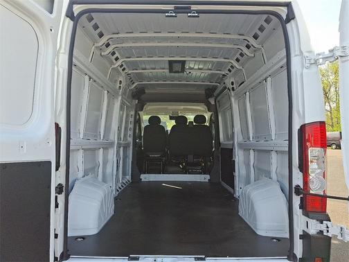2025 RAM ProMaster 2500 High Roof