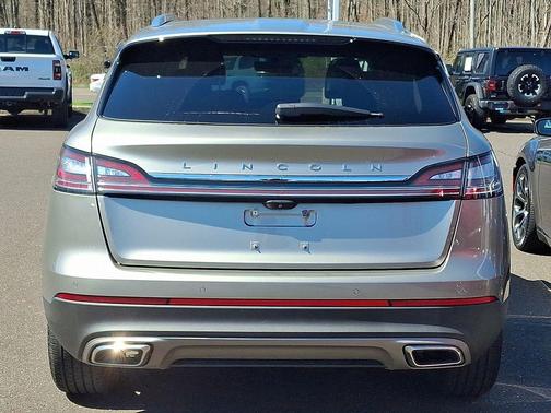 Sandstone Metallic 2023 Lincoln Nautilus Reserve