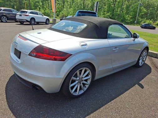 Ice Silver Metallic 2011 Audi TT 2.0T Premium Plus quattro