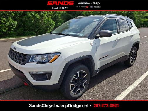White Clearcoat 2019 Jeep Compass Trailhawk