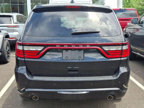 Brilliant Black Crystal Pearlcoat 2015 Dodge Durango R/T