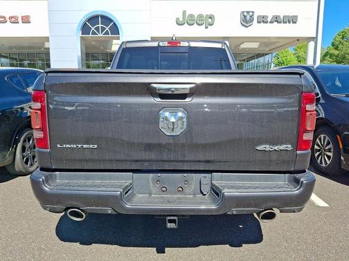Granite Crystal Clearcoat Metallic 2020 RAM 1500 Limited