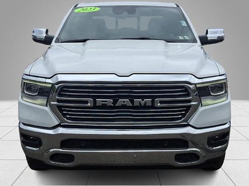 Bright White Clearcoat 2023 RAM 1500 Laramie