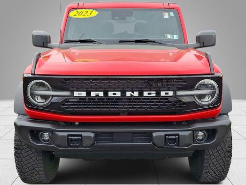 Race Red 2023 Ford Bronco Wildtrak
