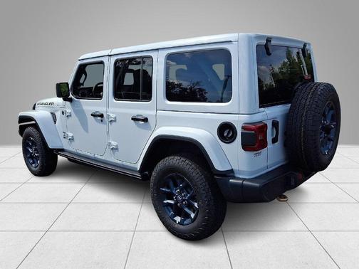 Bright White Clearcoat 2026 Jeep Wrangler Sport