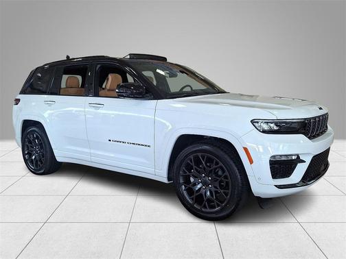 2025 Jeep Grand Cherokee Summit