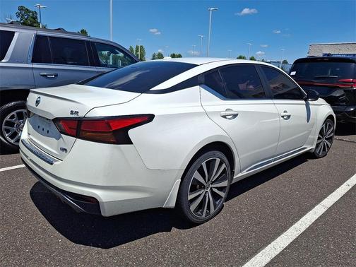 2020 Nissan Altima 2.5 SR