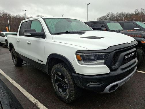Bright White Clearcoat 2019 RAM 1500 Rebel
