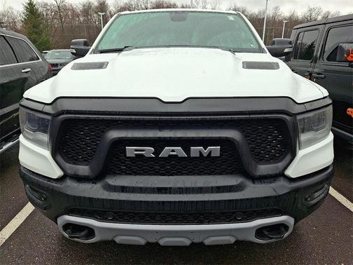 Bright White Clearcoat 2019 RAM 1500 Rebel