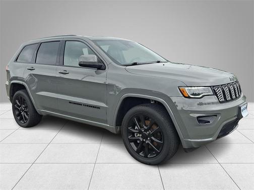 2022 Jeep Grand Cherokee WK Laredo